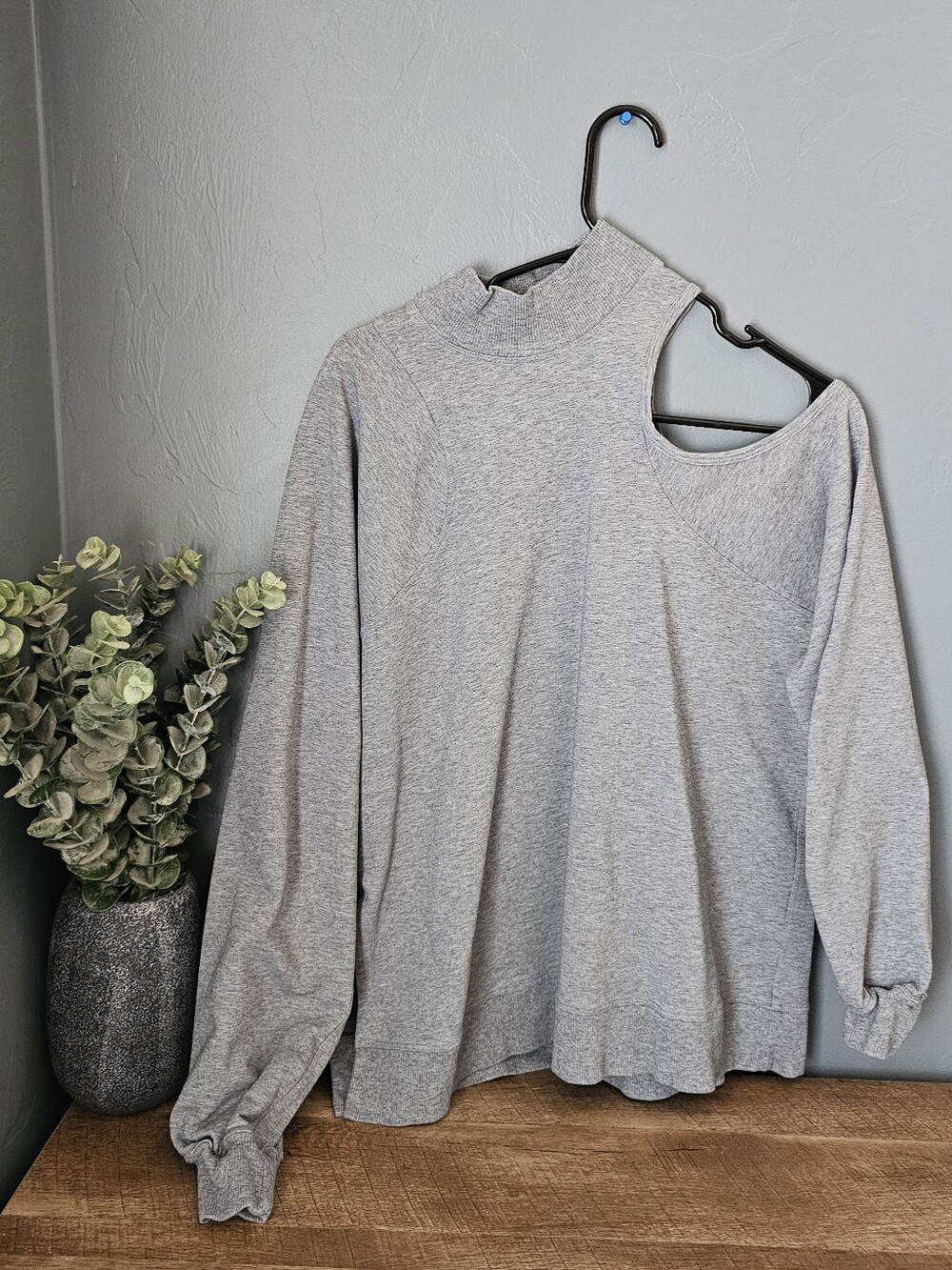 Lululemon Drop Sleeve Sweater